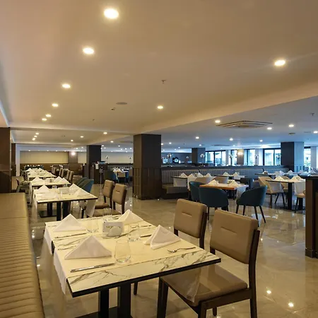 The X Hotel 5*
